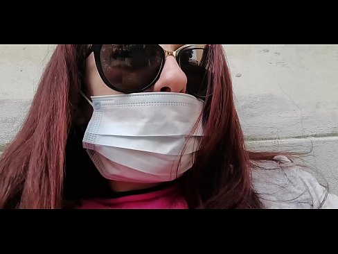 ❤️ Nicoletta gets revenge on her neighbor and pees in his garage (Special Covid19 Italian Quarantine) ❌ Fucking video at us ❌️❤